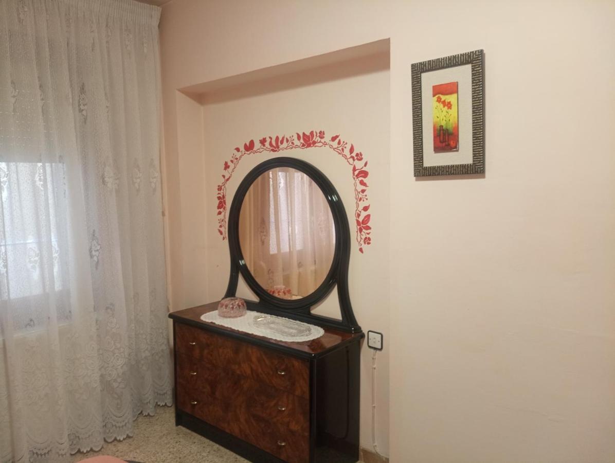 Can Molone Cornudella de Montsant ภายนอก รูปภาพ